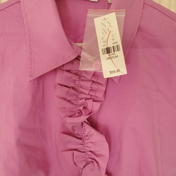 Beautiful Collared Blouse - Picture 3 of 3